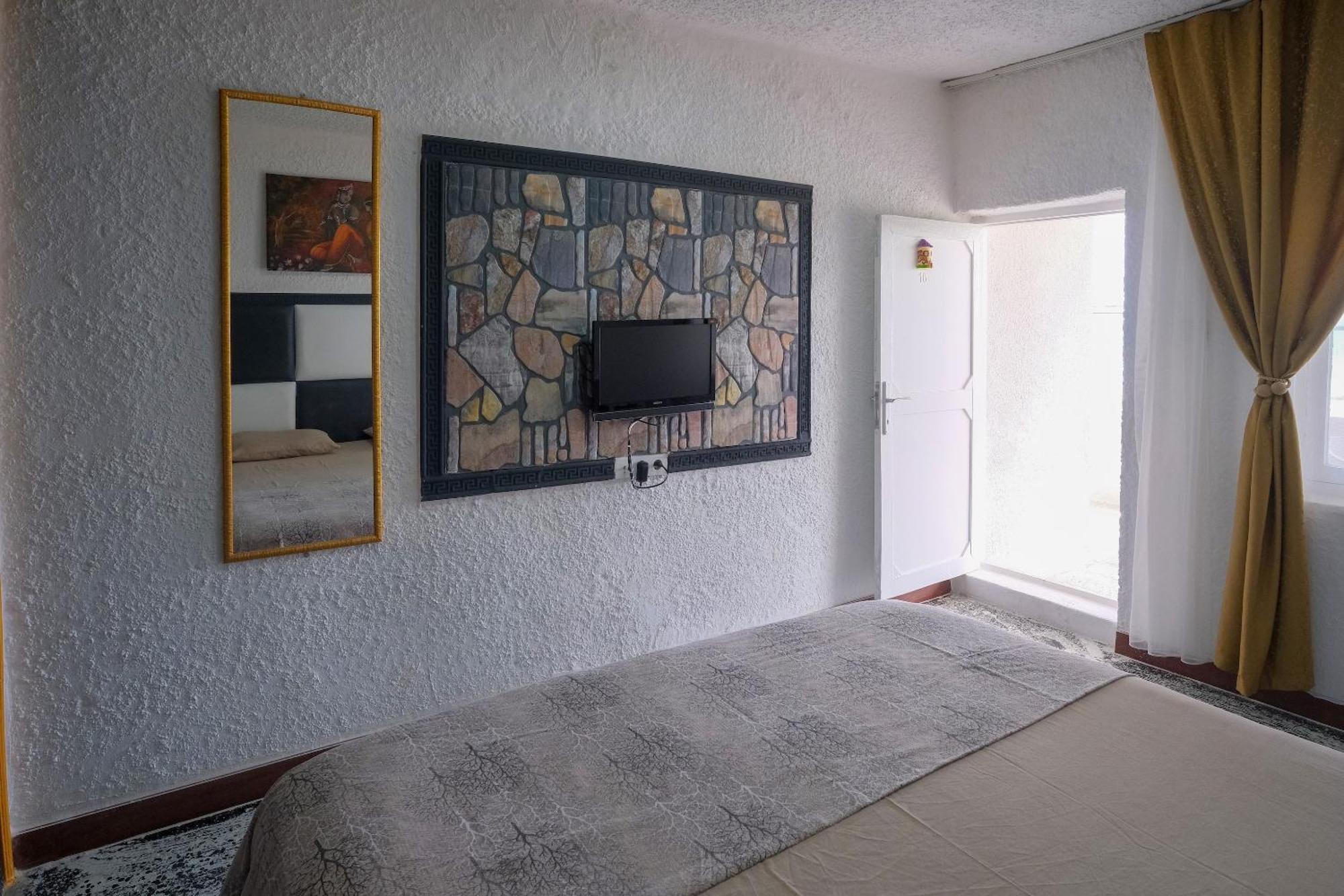 Imren'S Otel Çeşme Dış mekan fotoğraf